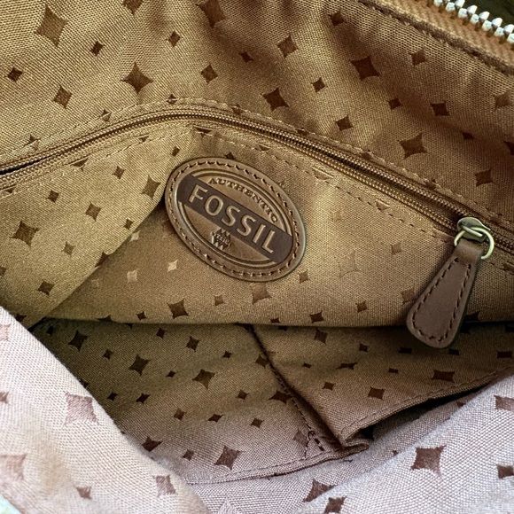 Fossil Explorer Woven Triple Zip Hipster Crossbody Iridescent Blue Leather Trim - Picture 6 of 11